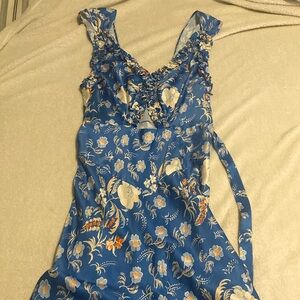 Doen printed blue silk midi dress. Size medium. Never worn